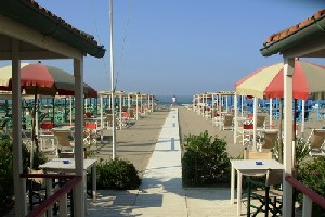 We are continually refining and adding to our portfolio of Nice Places to stay in Italy, so visit our site regularly to find somewhere just that little bit special. All our places to stay are presented with photos and descriptions taken and selected by us personally to give an impression as true to the reality as we can. All places are chosen by our team here in Italy for their combination of price, quality, charm and location. We work in partnership with family run hotels, guest houses and self-catering accommodations. This is NOT an unverified 'web portal' or online directory - we select only those places which we believe make excellent places to base a 1 week holiday or longer.